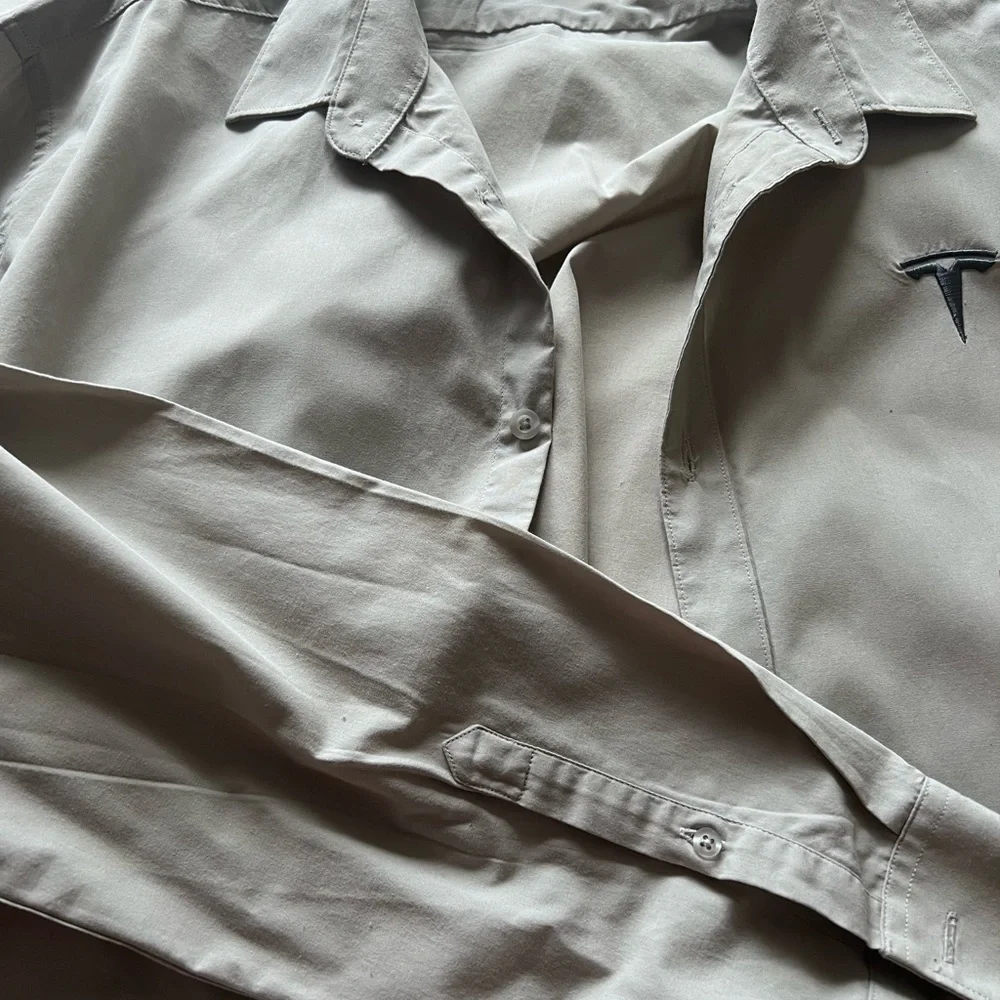 Tesla button down - Picture 3 of 5